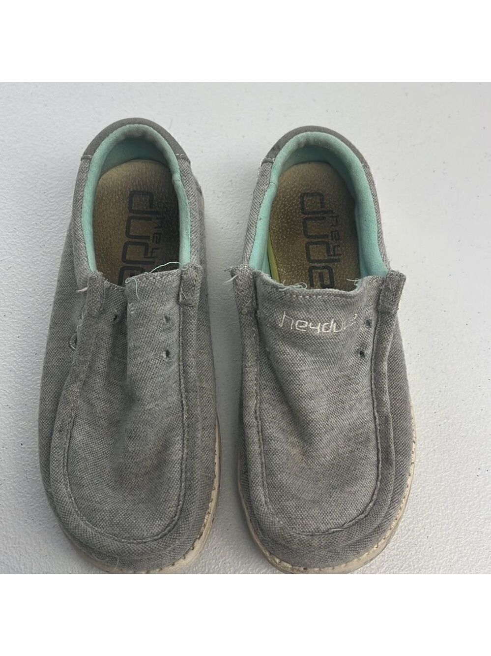 Hey Dude Wally Youth Stretch Grey Round Toe Low Cut Memory Foam Chukka Loafer Y1 - Picture 3 of 8